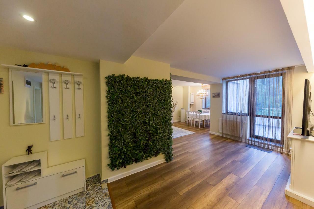 Apartament Carol Sinaia Exteriér fotografie