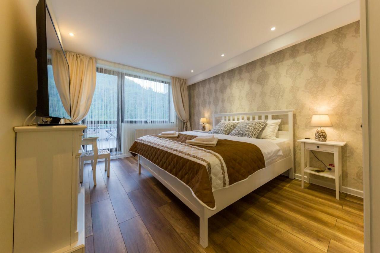 Apartament Carol Sinaia Exteriér fotografie